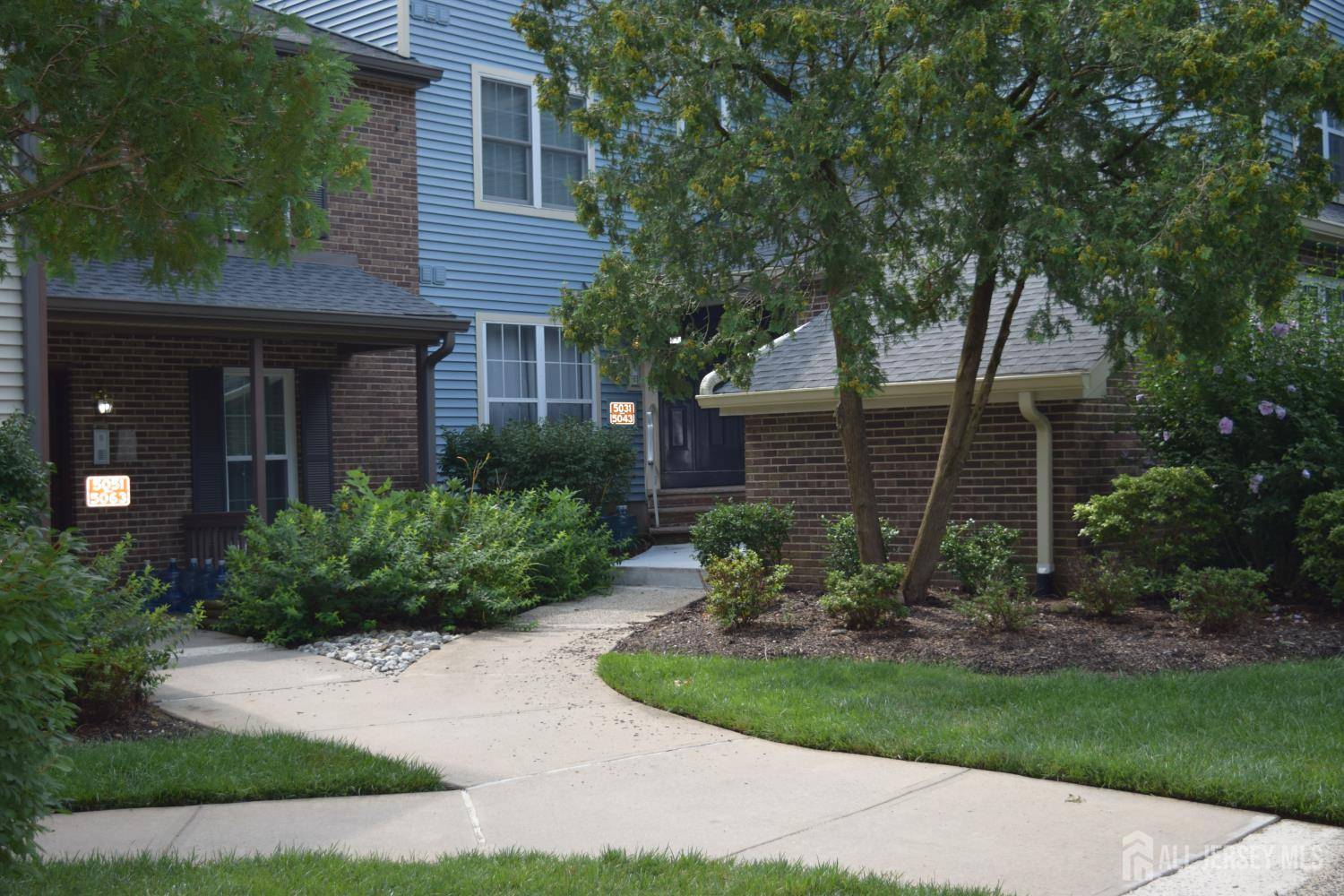 5032 Beech CT, South Brunswick, NJ 08852