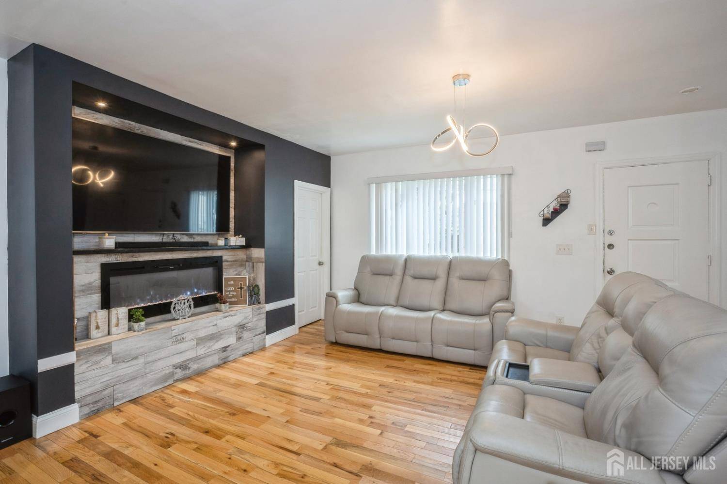 Irvington, NJ 07111,64 Hardgrove TER
