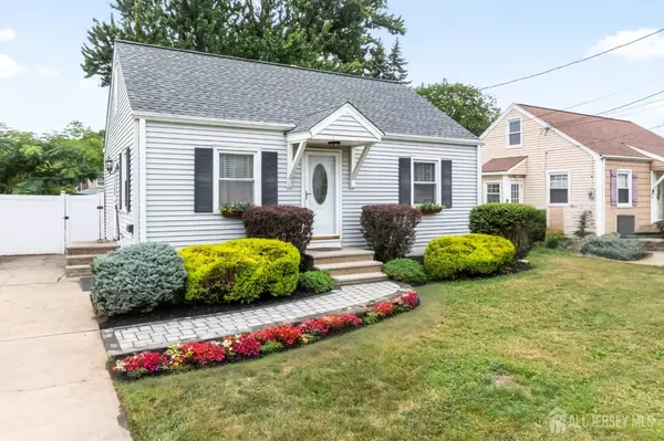 13 Sherman AVE, East Brunswick, NJ 08816
