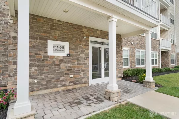 Piscataway, NJ 08854,635 Lorhan DR