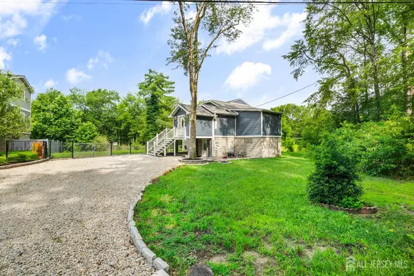 Mount Holly, NJ 08060,6 Kates