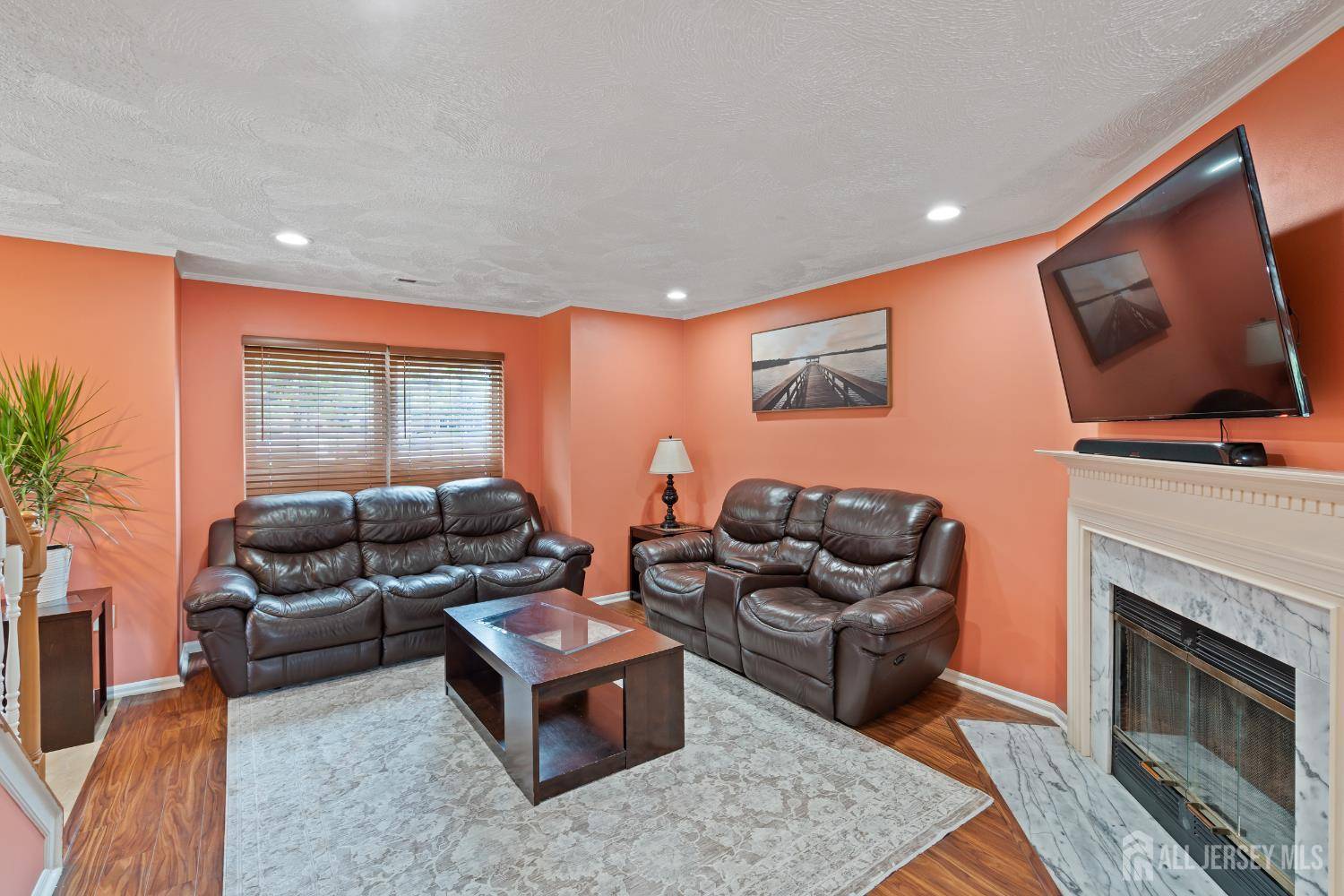 South Brunswick, NJ 08824,49 Colleen CT