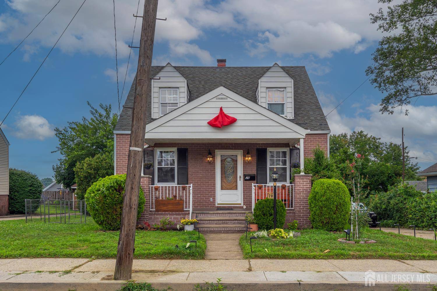 28 Johnson PL, South River, NJ 08882
