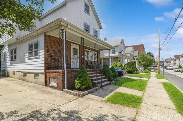 South River, NJ 08882,10 Lincoln ST