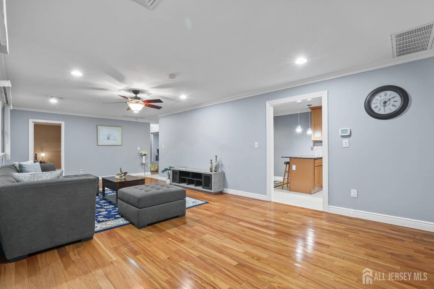 South Brunswick, NJ 08824,16 Campbell RD