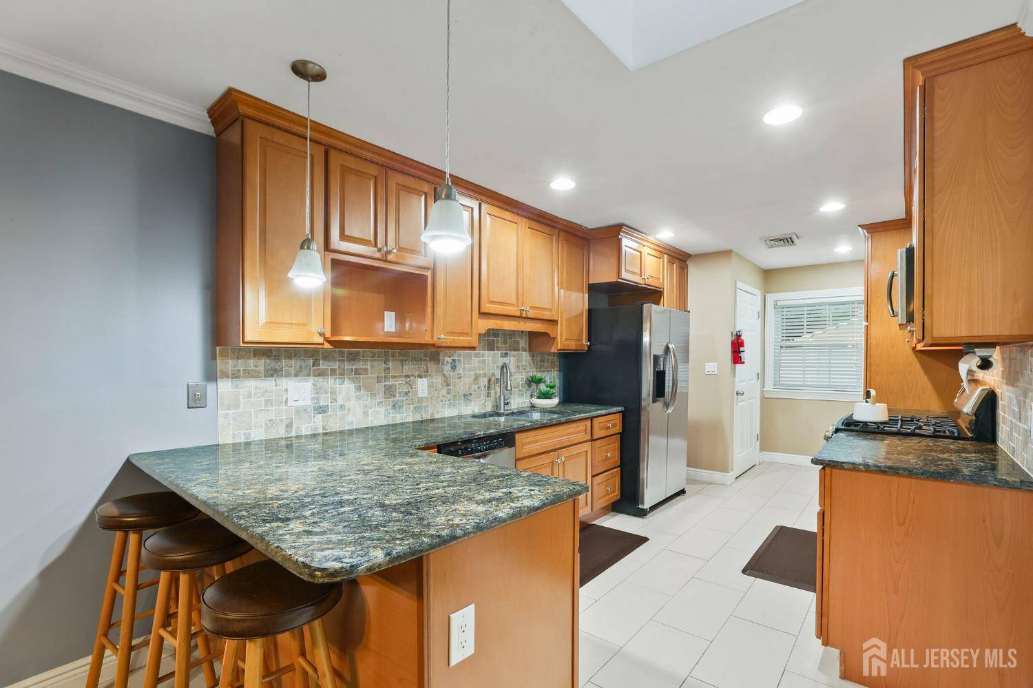 South Brunswick, NJ 08824,16 Campbell RD