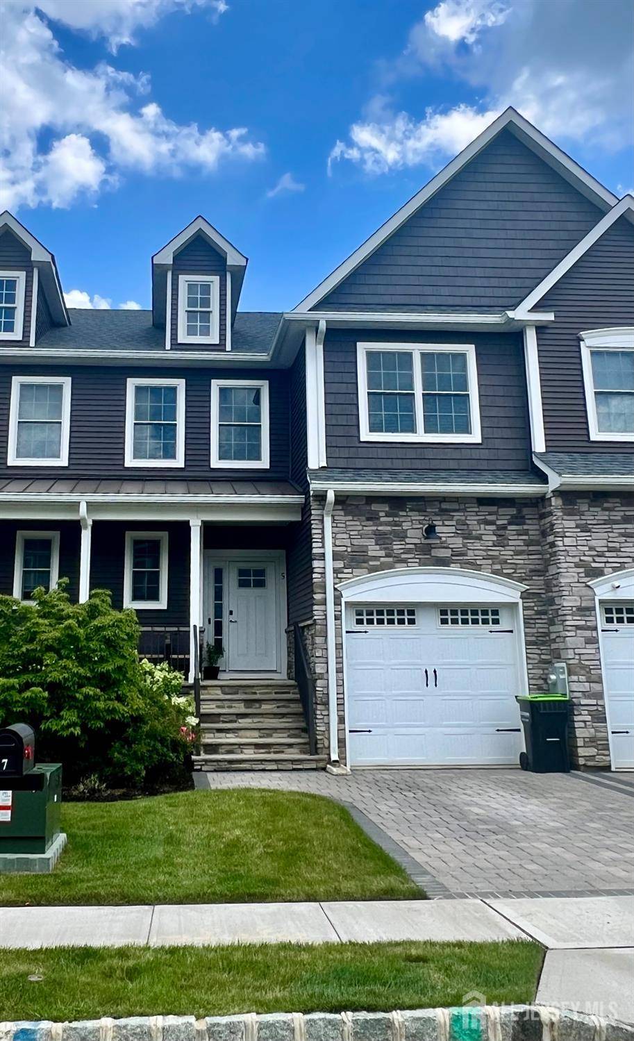 5 Audrey ST, Old Bridge, NJ 08857