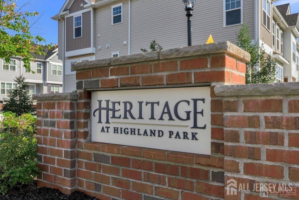 803 Greenland SQ, Highland Park, NJ 08904