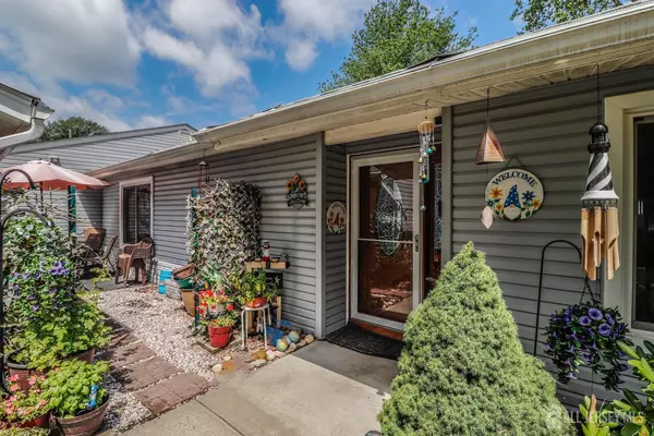 Monroe, NJ 08831,109 Hemlock PLZ