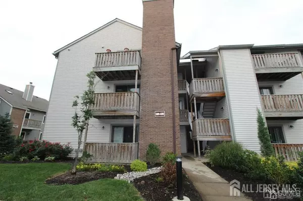 5310 Ravens Crest DR, Plainsboro, NJ 08536