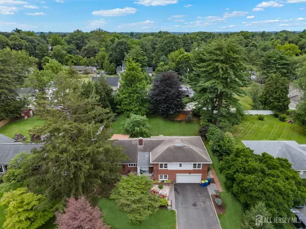 Bound Brook, NJ 08805,180 Farm LN