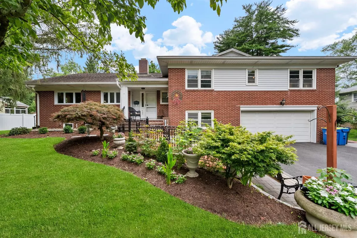 Bound Brook, NJ 08805,180 Farm LN