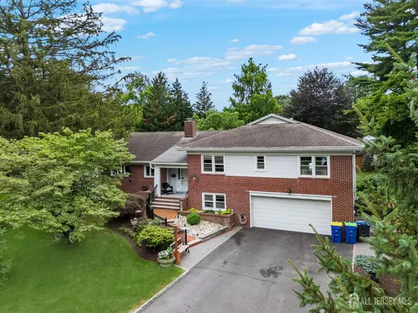 Bound Brook, NJ 08805,180 Farm LN