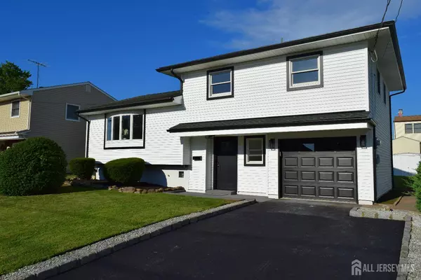 42 Roosevelt AVE, Colonia, NJ 07067