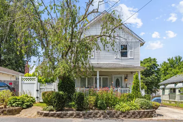 134 hilltop BLVD, Old Bridge, NJ 07735