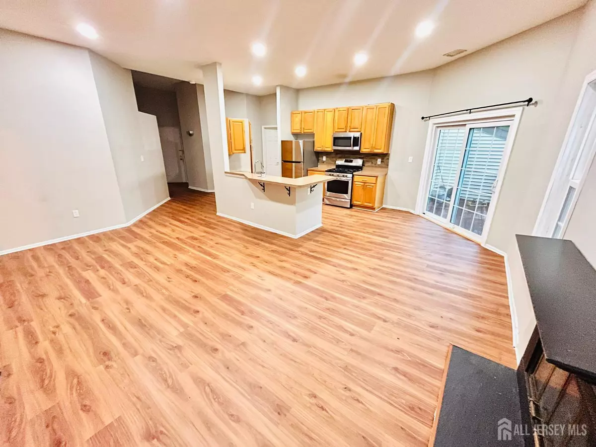 South Brunswick, NJ 08852,4183 Bayberry CT