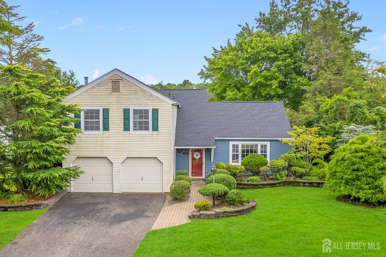 1095 Bandon RD, Toms River, NJ 08753