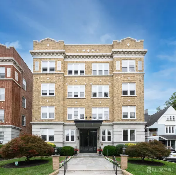 45 N Fullerton AVE #102, Montclair, NJ 07042