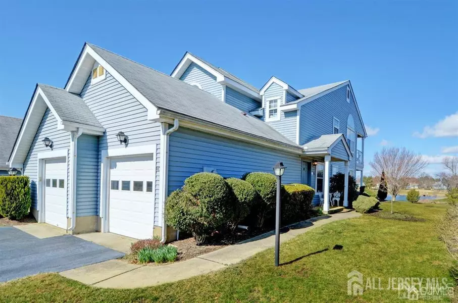 1-C Ingram DR, Monroe, NJ 08831