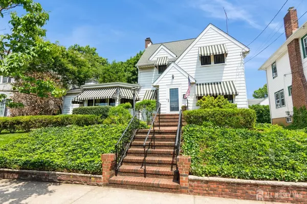 217 New York AVE, New Brunswick, NJ 08901