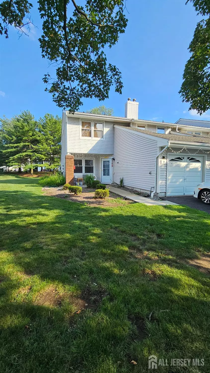 Sayreville, NJ 08859,9 Sandpiper DR