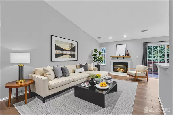 2172 Ash CT, South Brunswick, NJ 08852