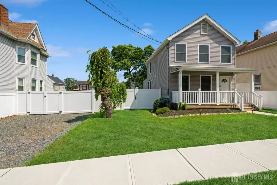 296 Oak ST, Sayreville, NJ 08879