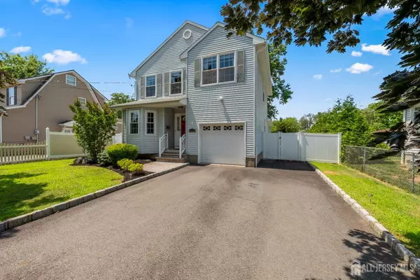 South Plainfield, NJ 07080,1548 Dumont AVE