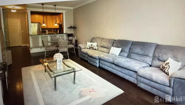 540 Cranbury RD #219, East Brunswick, NJ 08816