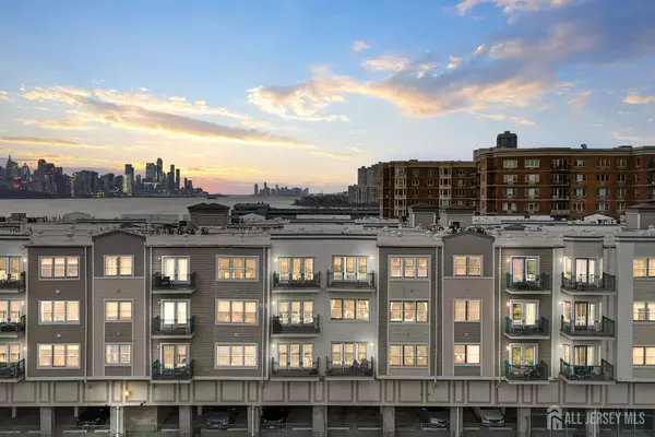 Edgewater, NJ 07020,344 The Promenade