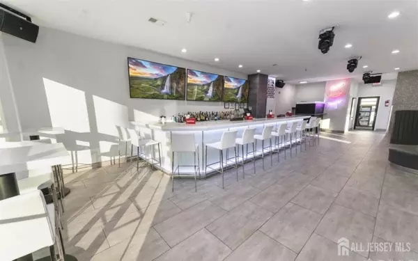 Perth Amboy, NJ 08861,846 Amboy AVE