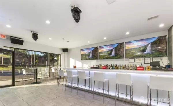 Perth Amboy, NJ 08861,846 Amboy AVE