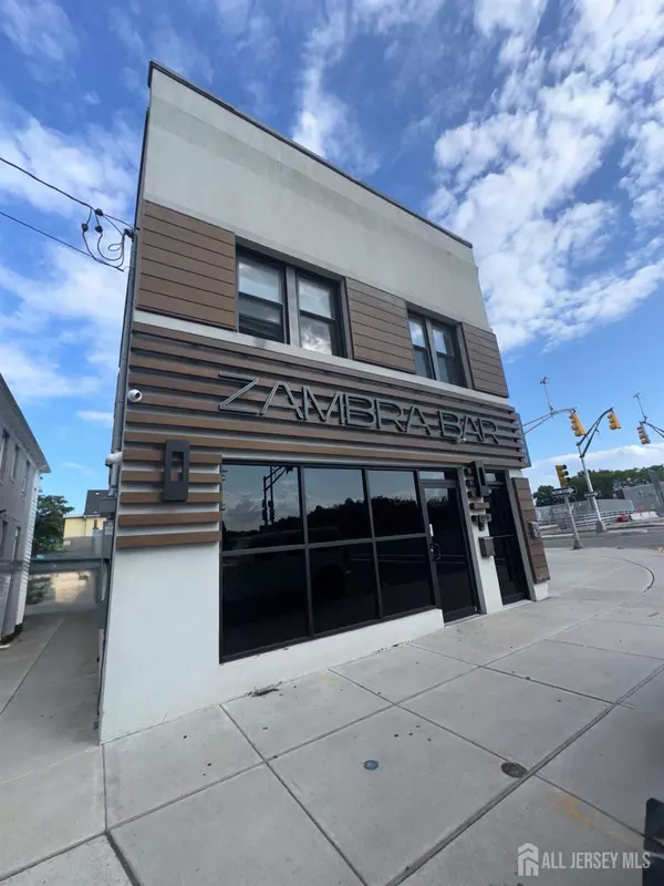 Perth Amboy, NJ 08861,846 Amboy AVE