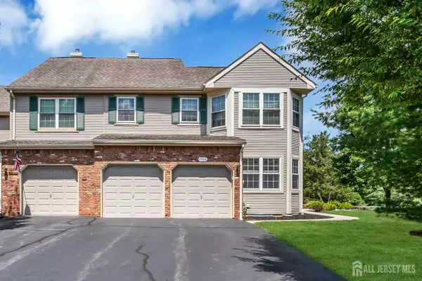 1506 Pinhorn DR, Bridgewater, NJ 08807