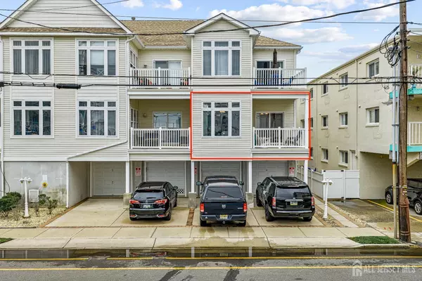 Wildwood, NJ 08260,229 E Pine AVE #103
