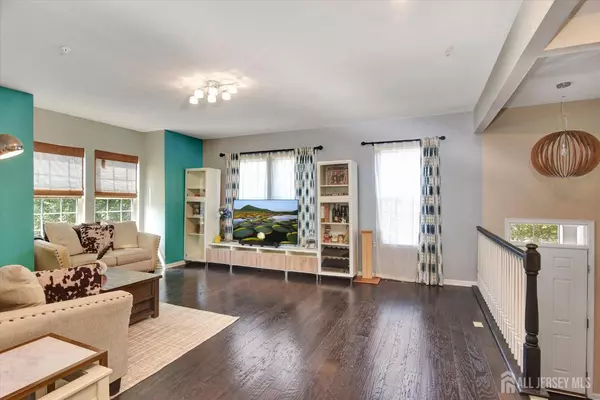 Highland Park, NJ 08904,304 Kiersten DR #304