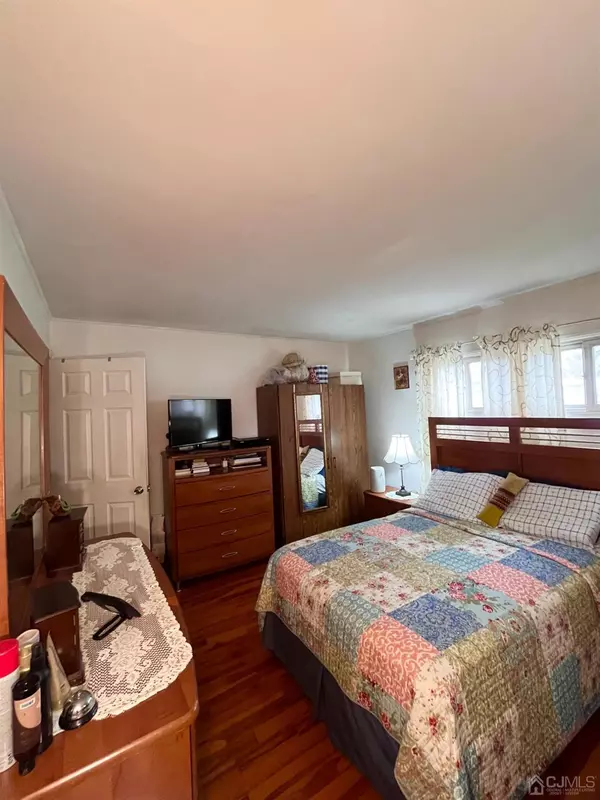 Piscataway, NJ 08854,40 Haines AVE