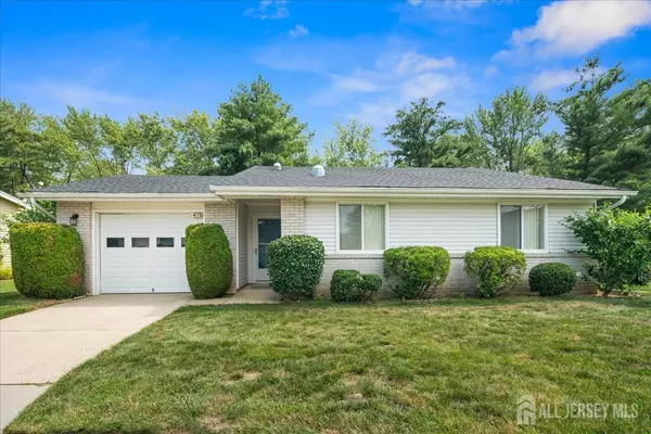 478 Fairton DR #478A, Monroe, NJ 08831