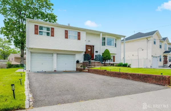 Port Reading, NJ 07064,115 Vernon WAY