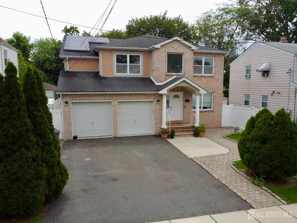 301 Oregon ST, Union Twp, NJ 07088