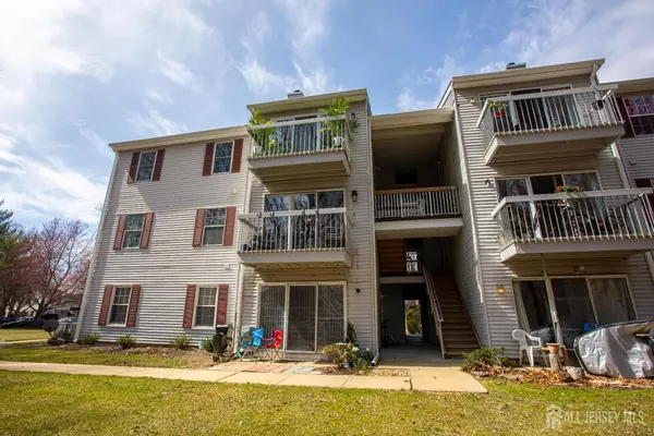 East Brunswick, NJ 08816,378 McDowell DR