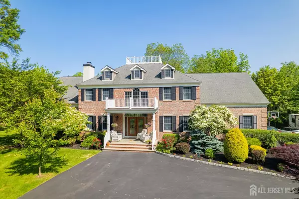 32 Four Bridges RD, Chester Twp, NJ 07930