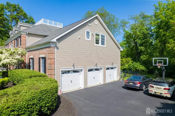 Chester Twp, NJ 07930,32 Four Bridges RD