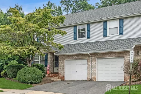 Edison, NJ 08820,28 Hawthorn DR