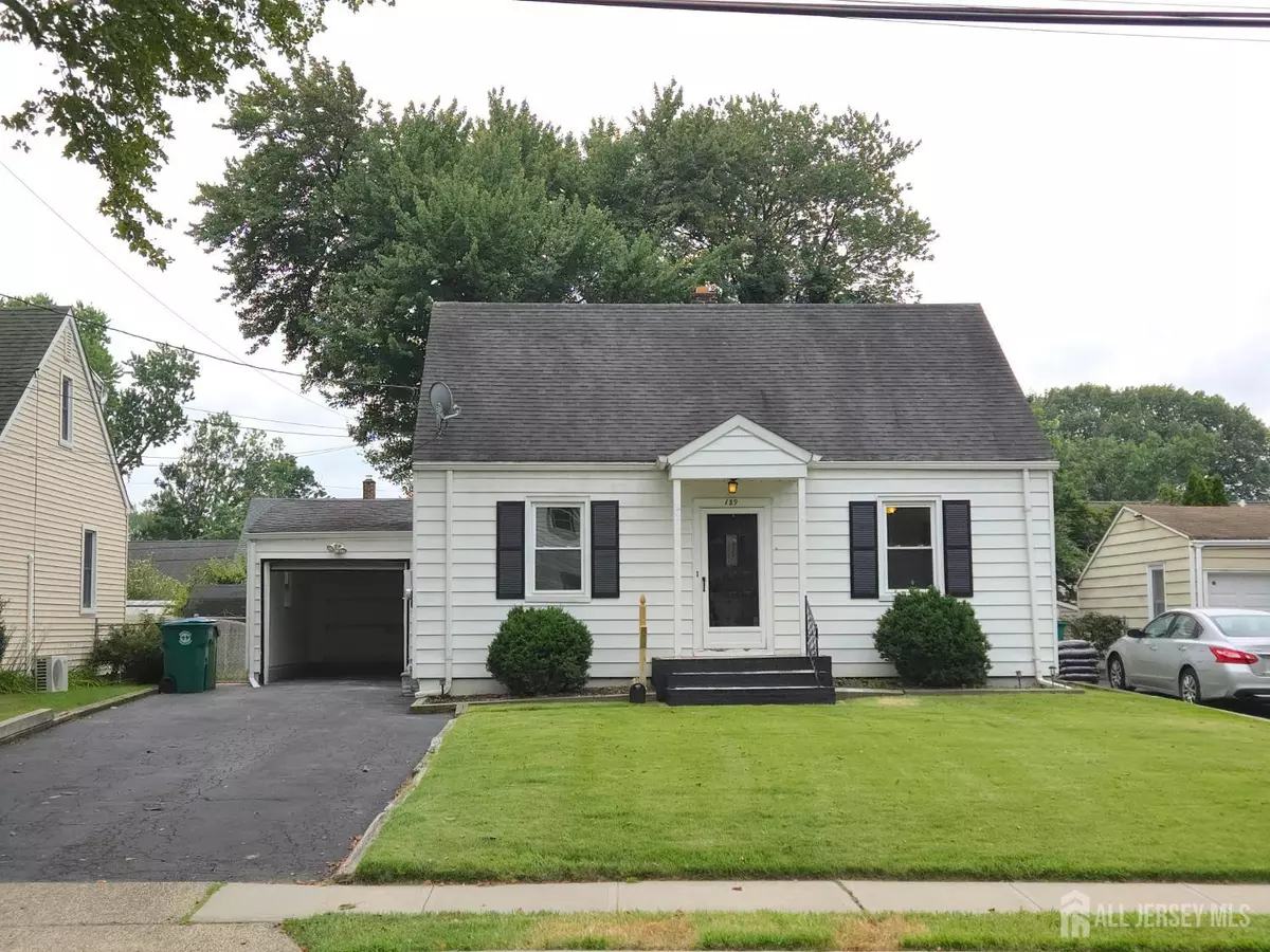 Edison, NJ 08817,189 Old Post RD