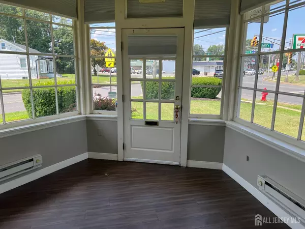 South Plainfield, NJ 07080,2412 Plainfield AVE