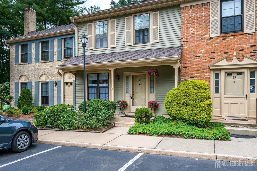 68 Bradford CT, Matawan, NJ 07747