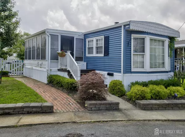 59 Bayshore Mobile MNR, Hazlet, NJ 07730