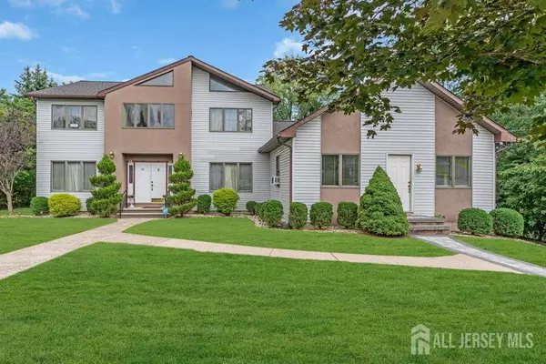 65 Ross Hall BLVD, Piscataway, NJ 08854