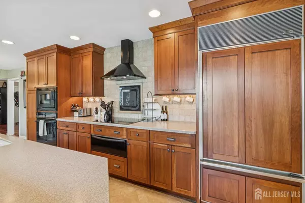 Plainsboro, NJ 08536,77 Parker RD